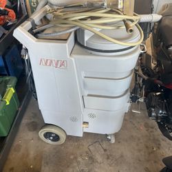 Carpet Cleaning Equipment 