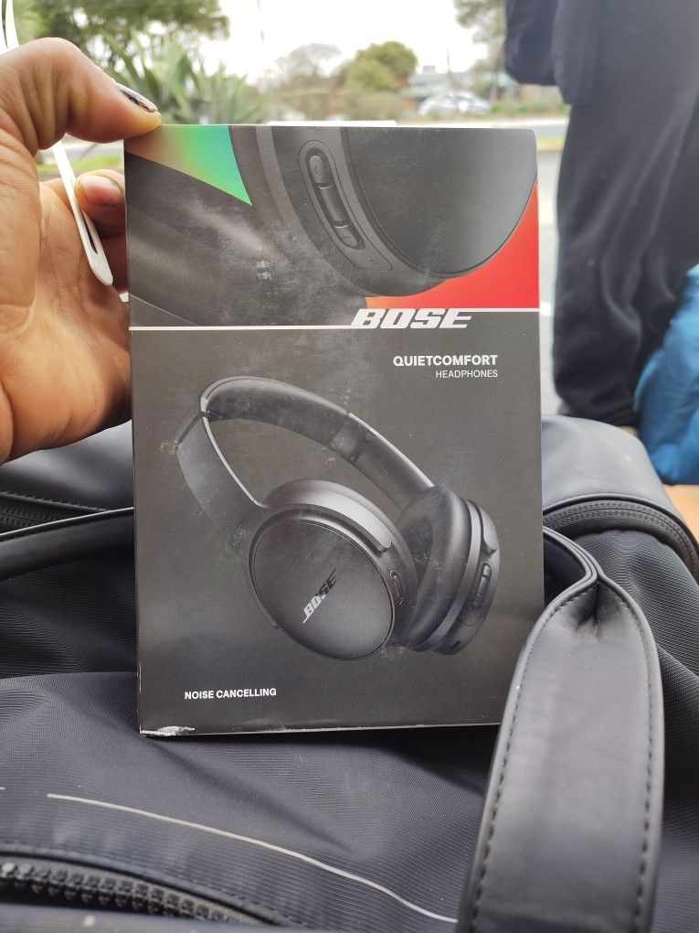 Bose Quiet Comfort Headphones