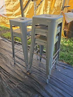All around stools use it any where around the house