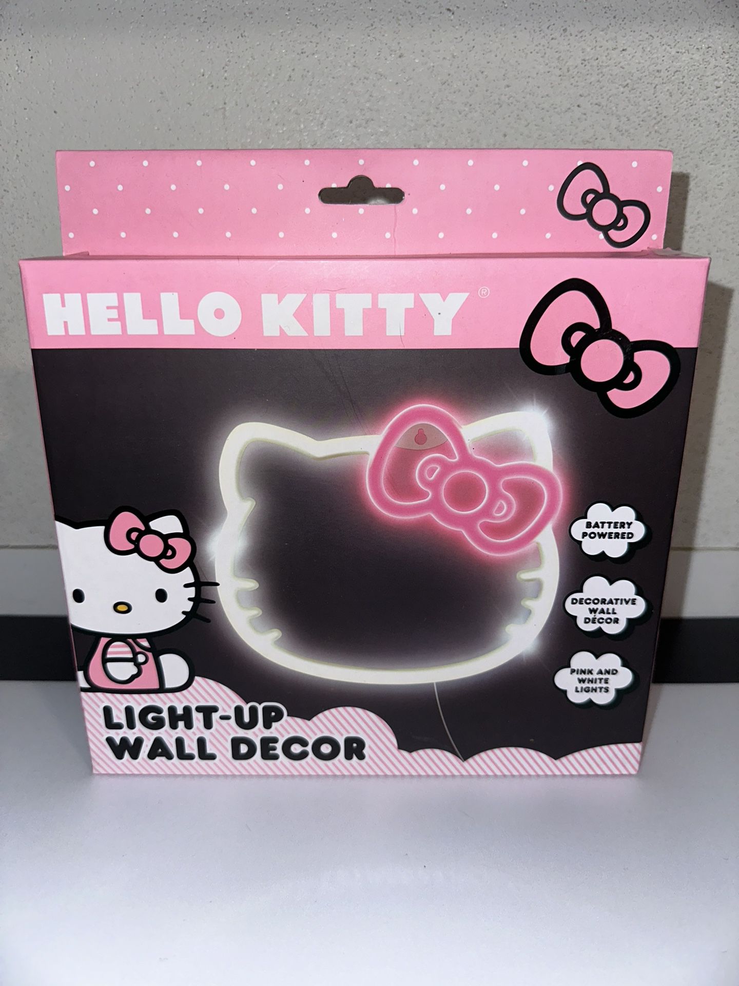 Hello Kitty Pink Light Up Wall Decor New Sealed 