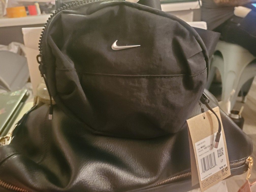 Nike Men Or Women waist Bag