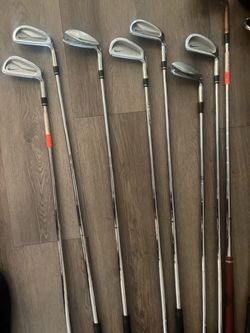 Golf set, Nike, taylor made and more, including driver and whole nike set golf