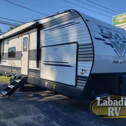 2023 Toy Hauler Travel Trailer Rv