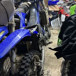 Yz 250 Part Our Or Buy Whole 
