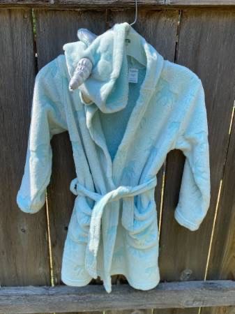 Arizona Girls Size XS 6/6X Pastel Turquoise Plush Unicorn Hooded Robe