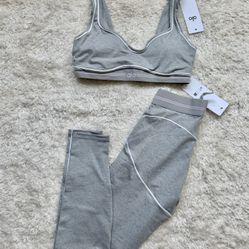 Alo yoga set M size