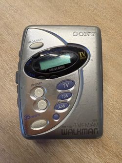 Sony Walkman tv fm am cassette player