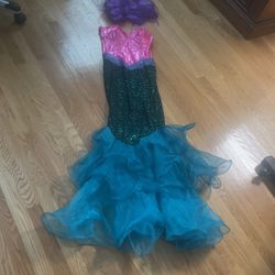 Women Costume 