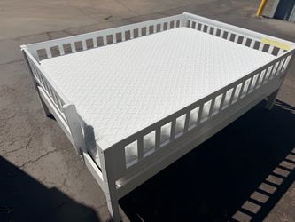 White wood full-size platform Bed Frame and mattress