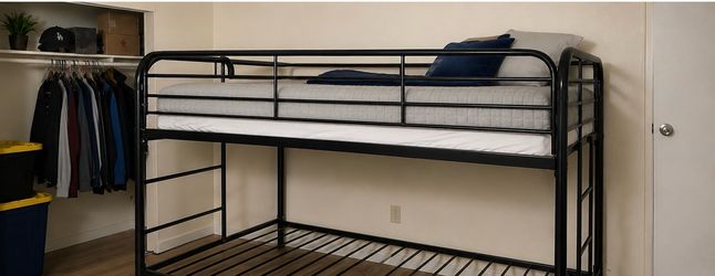 Bunk bed