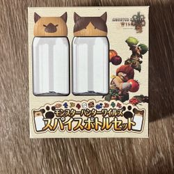 Monster Hunter Spice Bottle Set – Brand New (Japan Import)