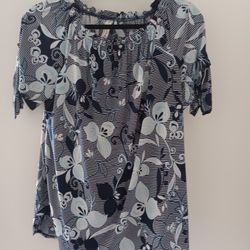 Ladies Blouse (Size L)