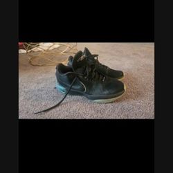 Nike Black Lebron XXI Shoe Sz 8.5M