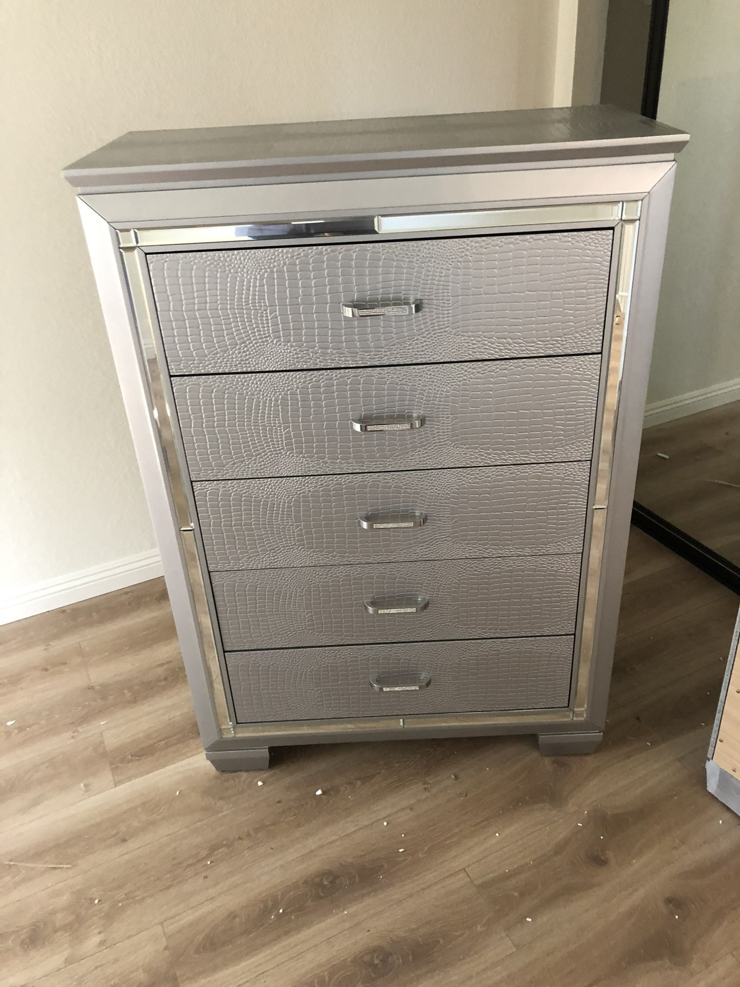 New Modern Chest.  Silver Or Black.  38Wx17 1/2”Dx54 7/8”H.  Free Delivery!