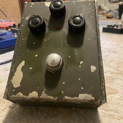 Vintage EHX v7 Tall Font Russian Big Muff