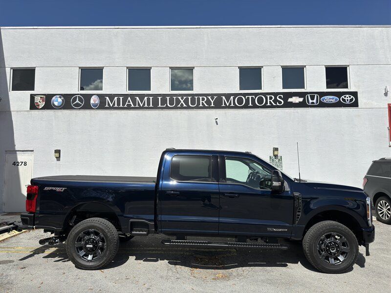 2024 Ford F-350 Super Duty Lariat