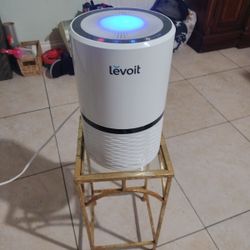 Levoit True HEPA Air Purifier Core 300 White Model LV H 132 https://offerup.com/redirect/?o=TGV2b2l0LkxW Personal