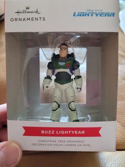 New!! Hallmark Christmas Tree Ornament.  Pixar / Disney's Buzz Lightyear 