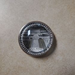 Vintage Lincoln Memorial Paper Weight 