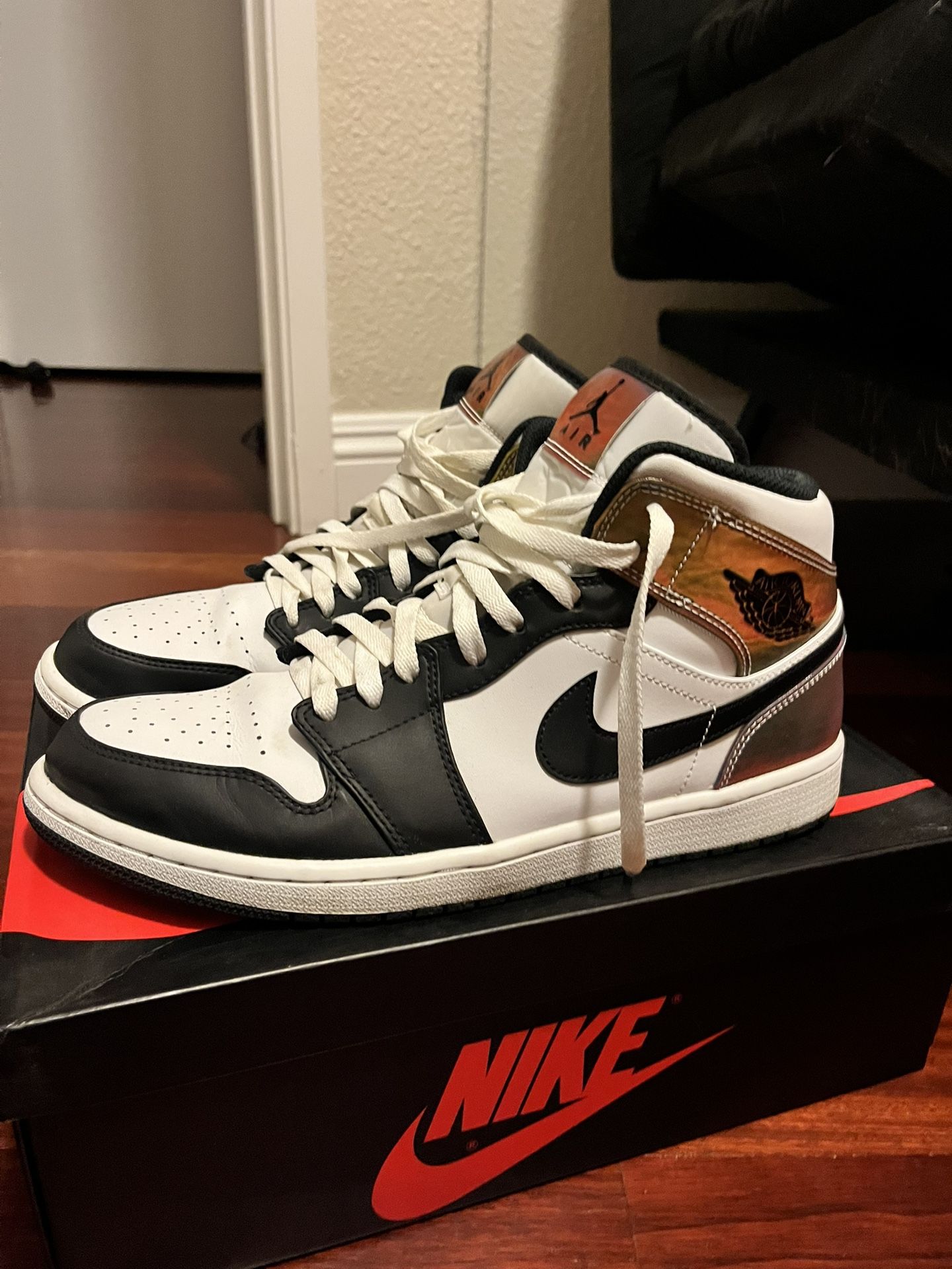 Jordan 1 Heat Reactive