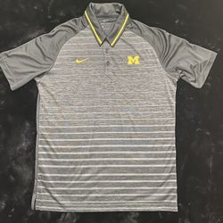 Nike Michigan Wolverines Medium