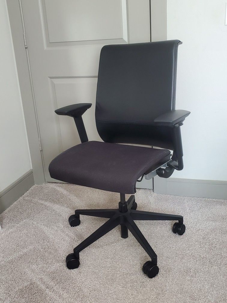 Steelcase Think V1 Office Chair Leather Back