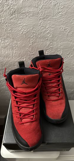 Jordan 12 retro red & black