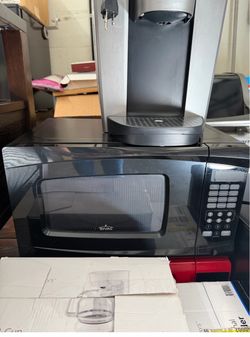 Small microwave