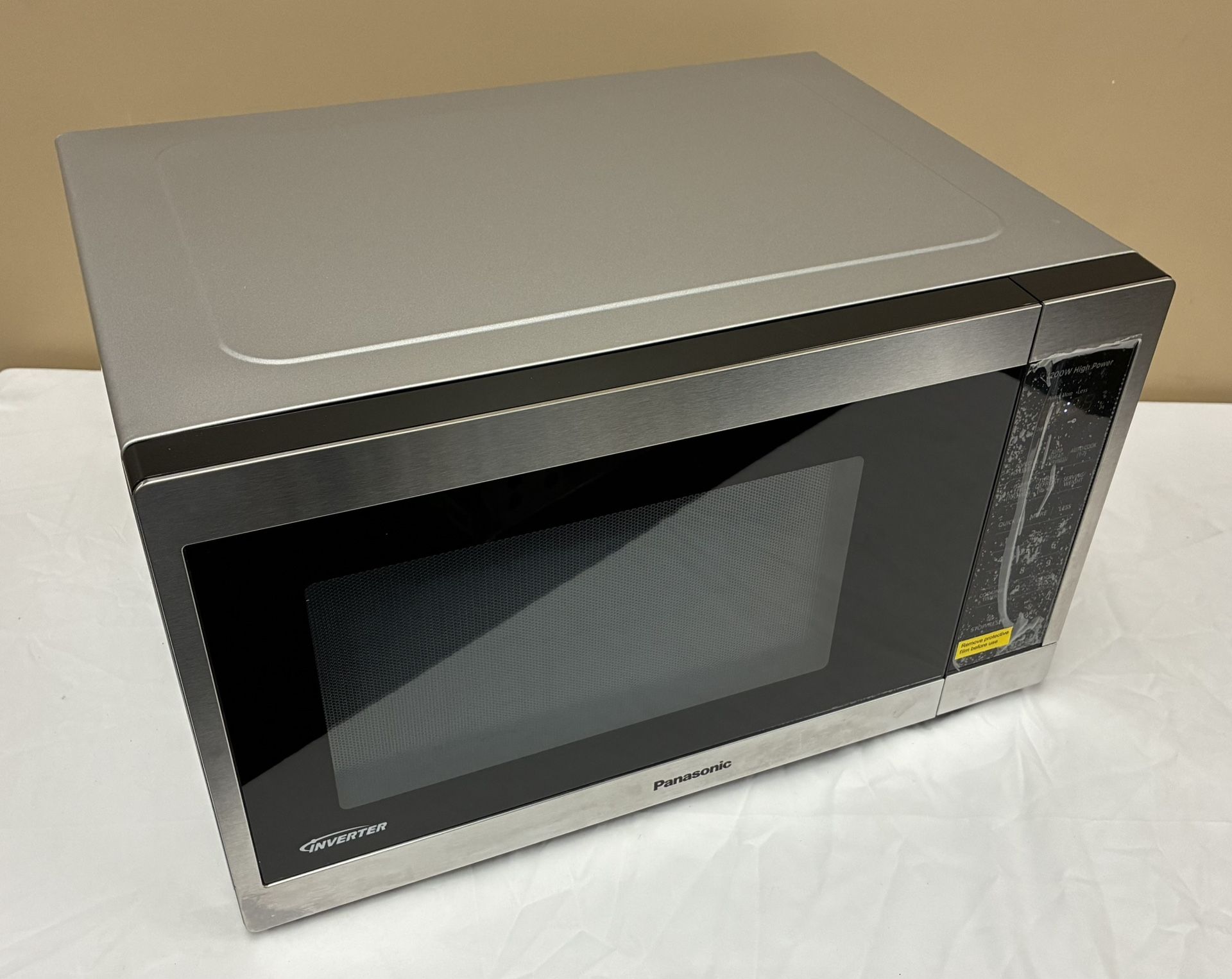 Panasonic 1.3cu/ft 37L 1200w Microwave Oven