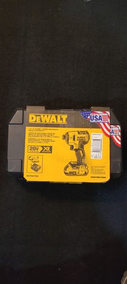 DEWALT 1/4" (6.35mm) 3 Speed Brushless Impact Driver Kit