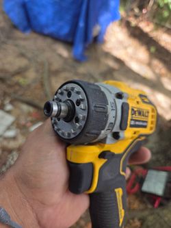 🎈area jersey village 77O41 🎈used 12v impact tool only $50 firme pick up only