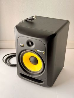 KRK Rokit 8 G4 Powered Studio Monitor