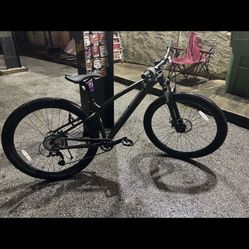 Schwinn Mountain Bike 