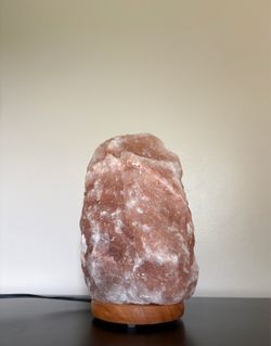 Himalayan Salt Lamp (Light)