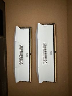 Corsair DDR5 32GB RGB RAM Kit (2x16GB) 6000mt/s
