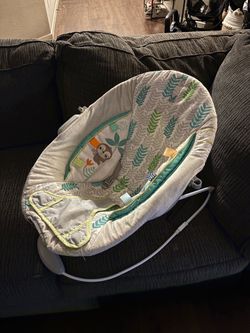 Baby bouncer , seat