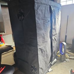 2 X 4 Grow Tent