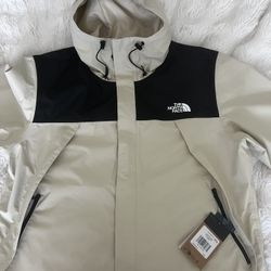 The North Face Beige/Black Jacket Size L – Brand New w/ Tags
