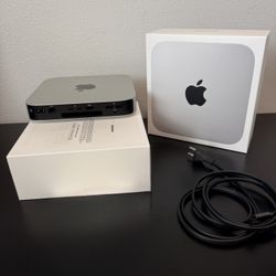 Mac Mini 2023 - Mint Condition With Box And Cable