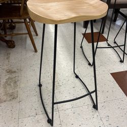 Brand New SimpliHome Saddle Bar Stools