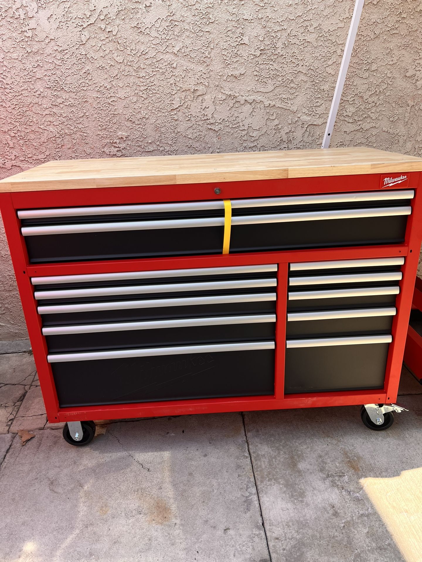 Milwaukee 52” High Capacity Industrial 12-Drawer Mobile Workbench (NEW)