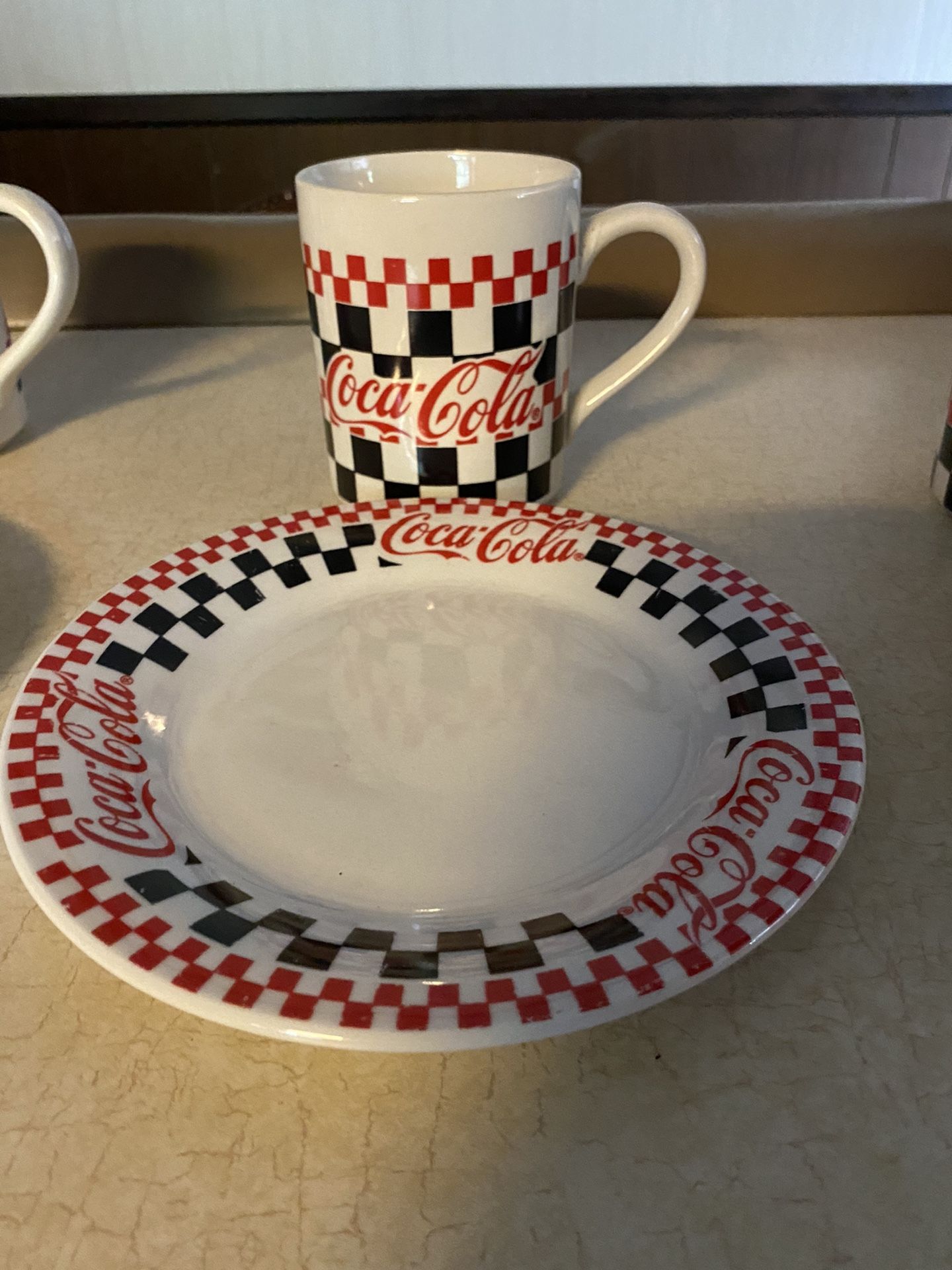 Coca-Cola eight piece stoneware snack set 1997 Gibson