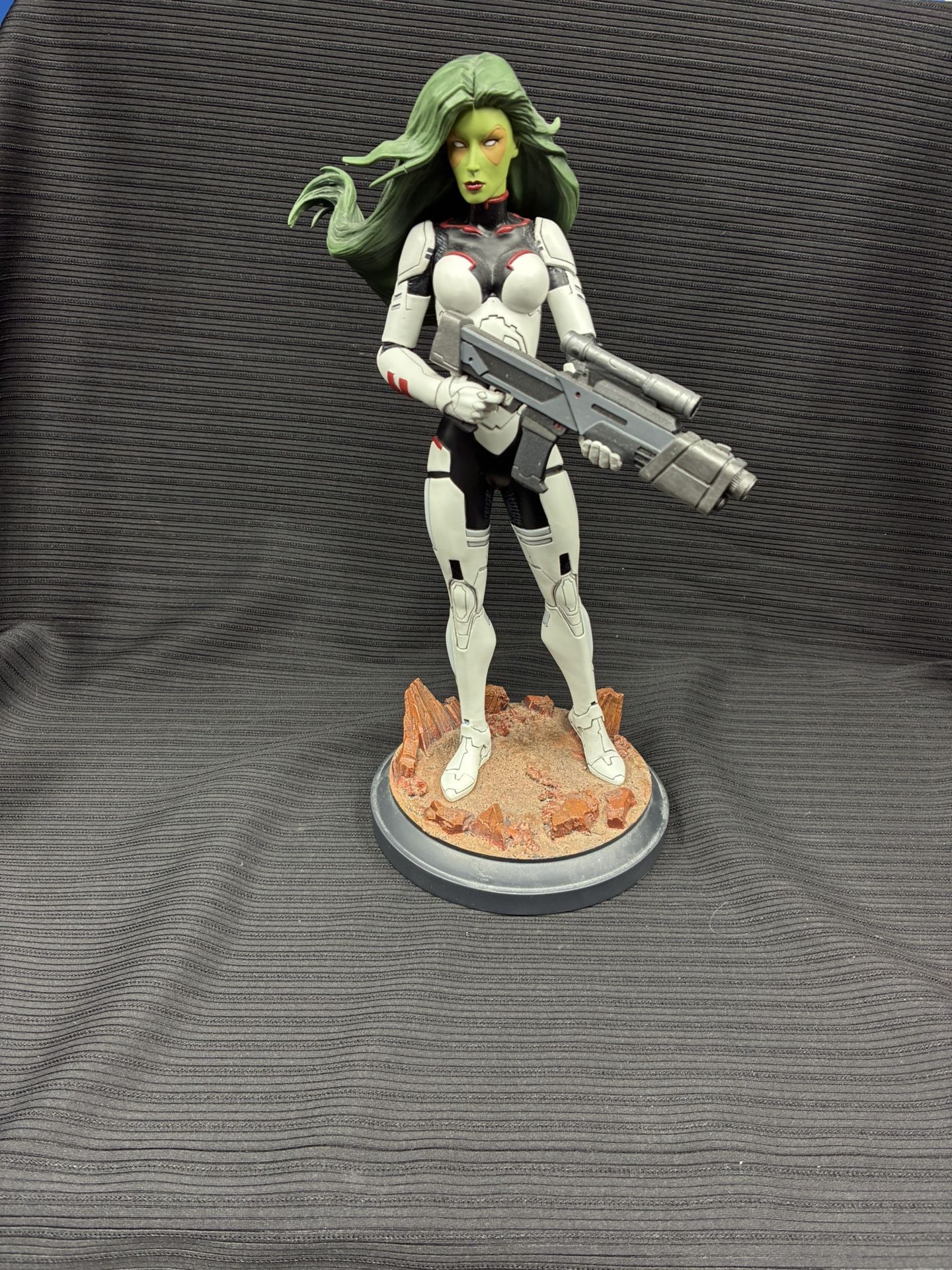 Marvel Guardians of the Galaxy Premier Collection Gamora Resin Statue