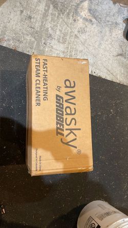 Steam cleaner  new in the box