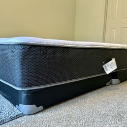 NEW KING SIZE MATTRESS 