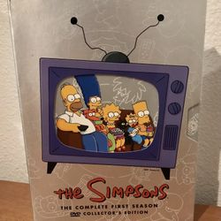 The Simpson The Complete First Season DVD Box Set