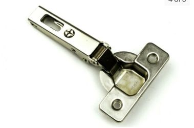 110° Self-Closing Hinge Full Overlay Screw-on Salice