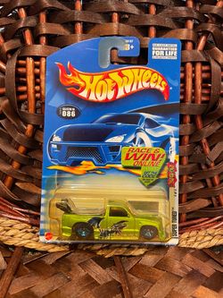 2002 Hot Wheels collector #086 "Super Tuned" (from the Yu-Gi-Oh! Series, 4/4)