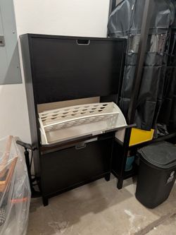 Black shoe cabinet for up to 12 shoes