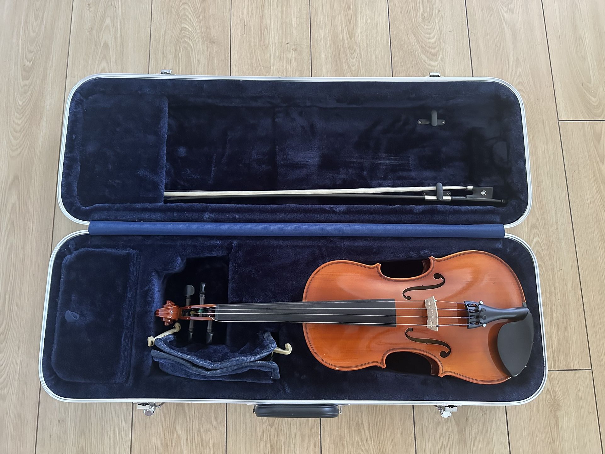 Strobel ML-80 Violin w/ Case